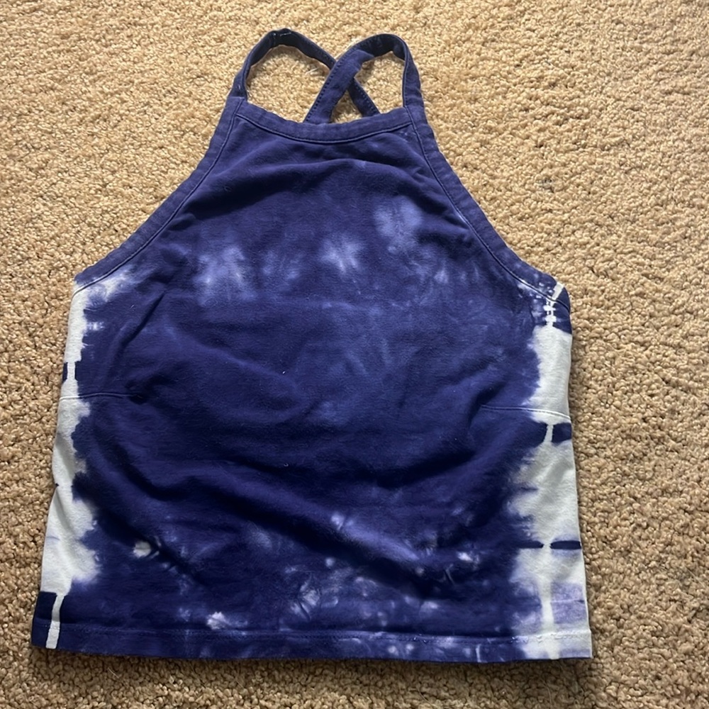 FOREVER 21 HALTER TOP SIZE SMALL